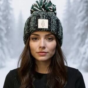 Free People Movement NWT Apres Ski Team Green Multi Pom Soft Knit Beanie Hat